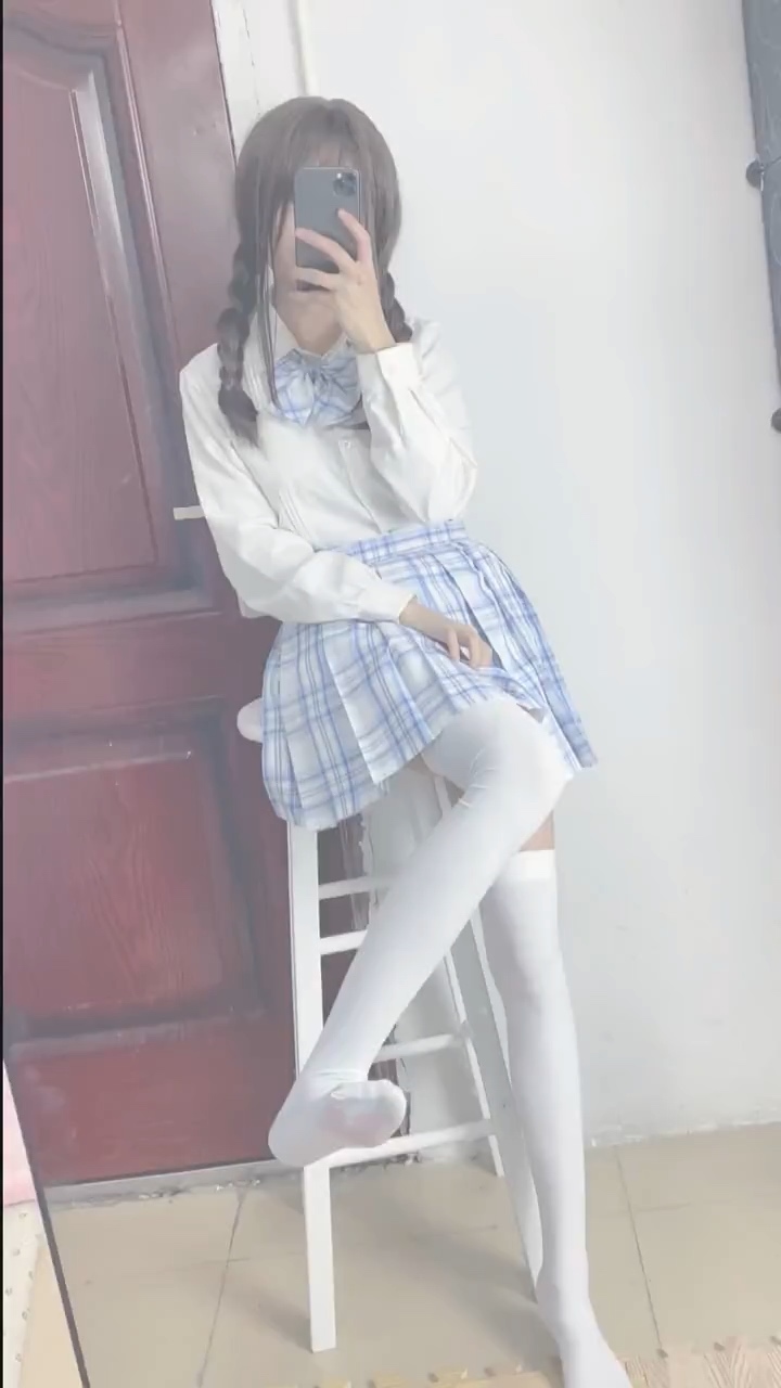 国产精品jk白丝在线播放:16-27-33-35-43-48X:38,探索国产JK白丝文化,在线播放的魅力与深度