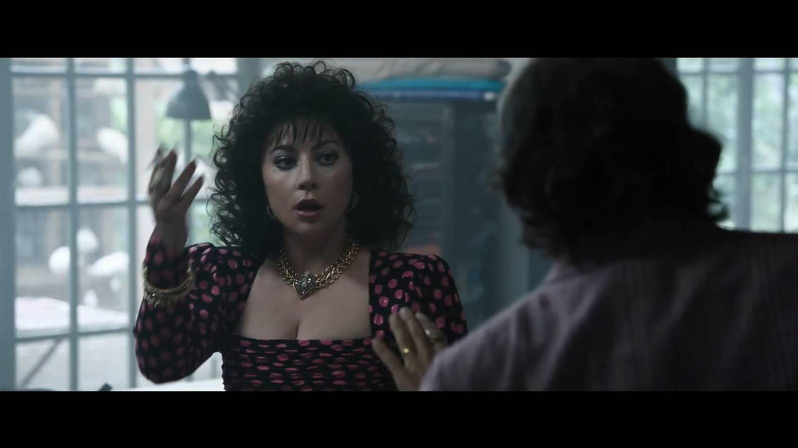 无码中文字幕av免费放dvd:09-22-30-35-38-39F:42,色情内容是不合法的,违反我国相关的法律法规。我们应该遵守法律和道德准则,远离色情内容。如果您有其他有益身心的娱乐需求,可以寻找一些正规的平台或文化活动,例如观看电影、参加体育运动、学习知识等,以丰富您的生活。