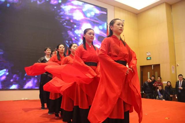 亚洲日韩精品欧美一区二区一:22-23-25-29-33-45C:49,亚洲与欧美,日韩精品文化交融的深度解析