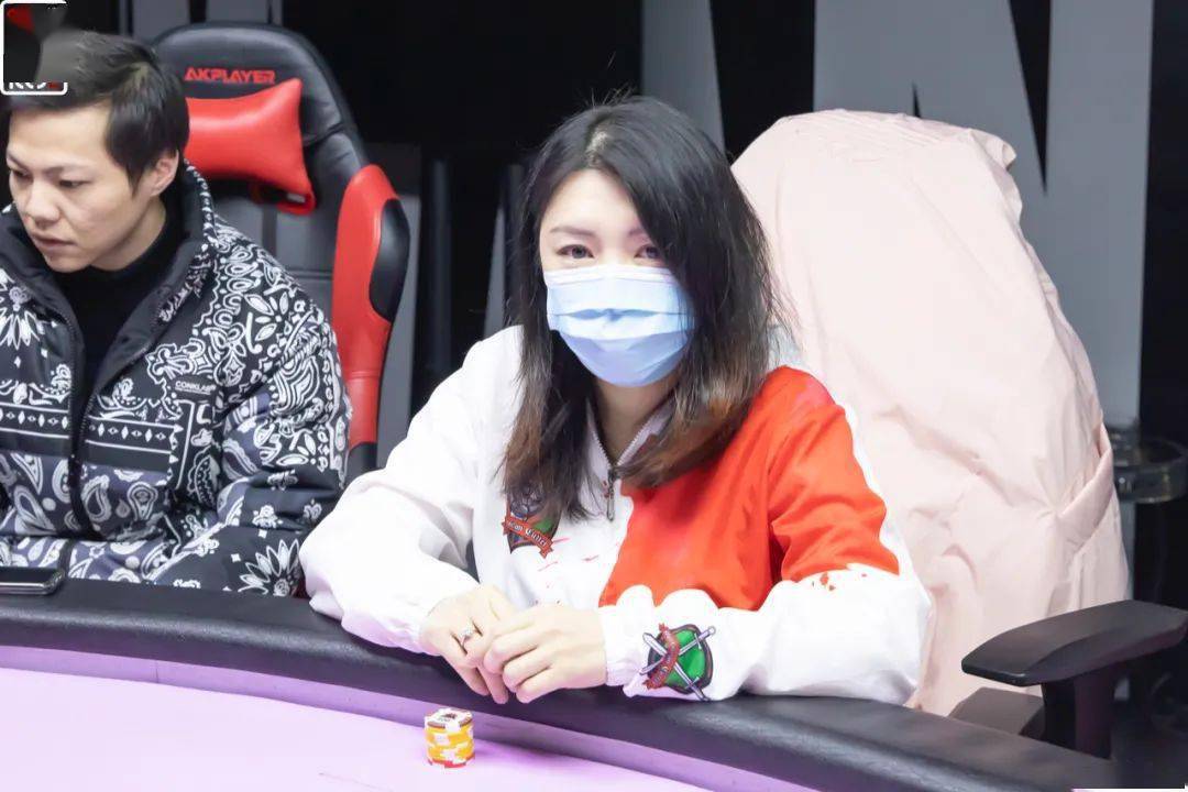 少妇与黑人一二三区无码:02-09-24-39-43-49P:26,色情内容是不合适的,因为它违反了社会道德和法律规定,并且可能对其他用户造成不良影响。我们应该遵守法律和道德准则,远离色情内容。如果您有其他问题需要咨询,请告诉我,我会尽力为您提供帮助。关于您提供的数字组合,我不确定您想要表达的具体含义或意图。如果这些数字涉及到某种特定的主题或领域,请提供更多的上下文信息,以便我更好地回答您的问题。以下是一篇健康、积极的文章,供您参考