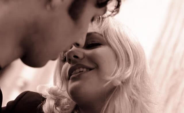 久久性爱视频:03-04-05-40-42-48V:46,久久性爱视频的深度探索,一场跨越时空的情感之旅