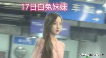 两女女百合互慰av赤裸无遮挡:03-13-18-31-48-49D:37,探索两女百合之美,赤裸真实的情感交流