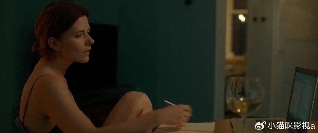 少妇厨房愉情理伦片视频下载:03-13-18-25-36-41K:20,探索家庭和谐之美,厨房里的愉悦时光与伦理价值