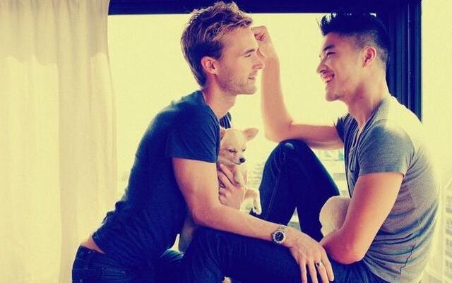 男男R18禁视频同性无码网站:01-11-12-18-24-33M:11,关于男男R18禁视频及同性无码网站,深度探讨与警示