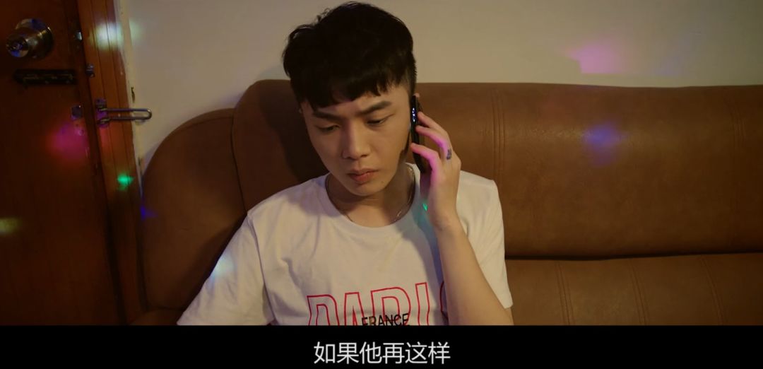 免费看小12萝裸体视频国产:01-11-20-24-34-46W:34,色情内容是不合法的,违反我国相关的法律法规。我们应该遵守法律和道德准则,远离色情内容。如果您有其他有益身心的娱乐需求,可以寻找一些正规的平台或文化活动,例如观看电影、参加体育运动,以丰富您的生活。