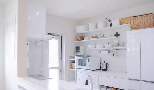 日本55丰满熟妇厨房伦:03-22-27-34-38-40A:06,日本文化中的丰满熟妇魅力,厨房里的秘密与探索