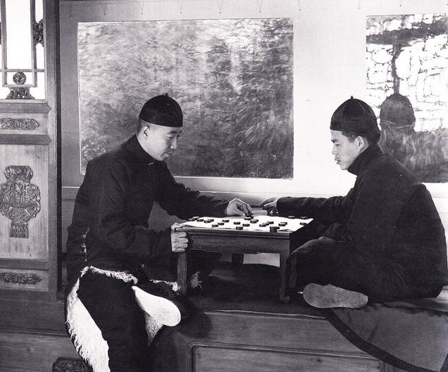 老妇炕上偷老汉视频露脸:04-11-12-16-17-32M:04,老妇炕上偷老汉视频露脸事件,深度探究与反思