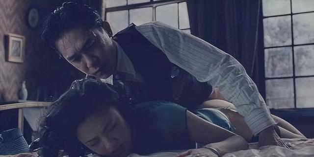 久久精品99久久香蕉国产色戒:17-26-28-36-37-48F:48,久久精品国产影视系列,探索色戒中的深层含义与独特魅力