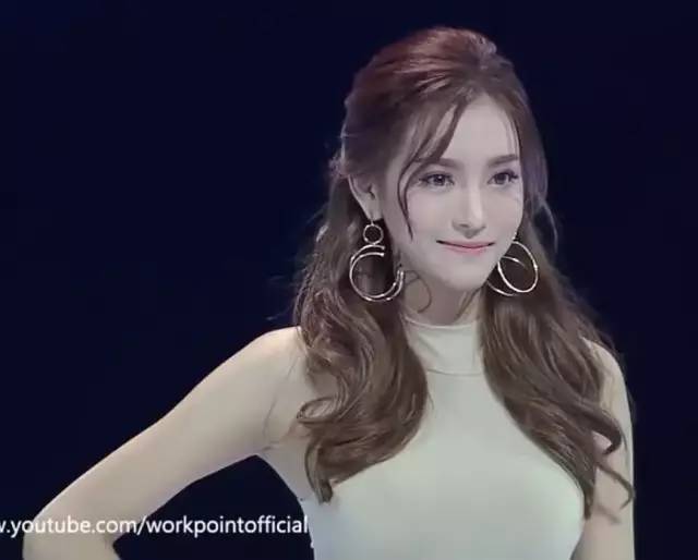 亚洲人成伊人成综合网久久久:14-27-31-33-36-46P:11,亚洲人的数字世界,伊人成综合网与数字探索之旅