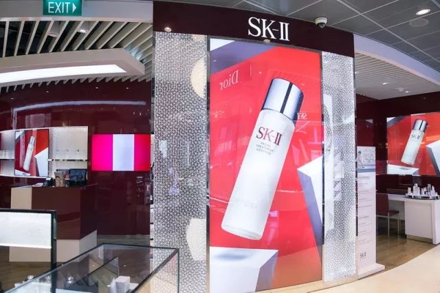 久久久久99精品成人片欧美:01-21-24-29-37-41F:04,久久久久99精品成人片欧美,探索成人娱乐的新视界