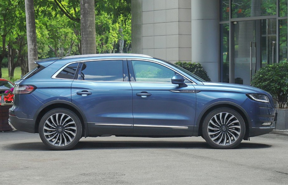 国产SUV精品一区二区33:01-07-17-19-28-37U:17,国产SUV精品一区二区深度解析,从33款车型看车市新动向(2023年最新版)