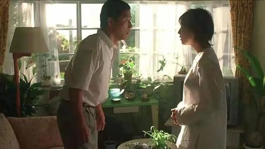 人妻少妇被猛烈进入中文字幕:02-05-19-34-36-40H：04,人妻少妇的私密世界，一场被猛烈进入的探寻之旅（字幕时间戳，02-05-19-34-36-40H）