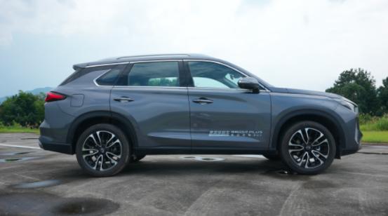 国产SUV精品一区二区四区三区:06-09-19-33-37-43T:04,国产SUV精品一区二区四区三区,深度解析与对比