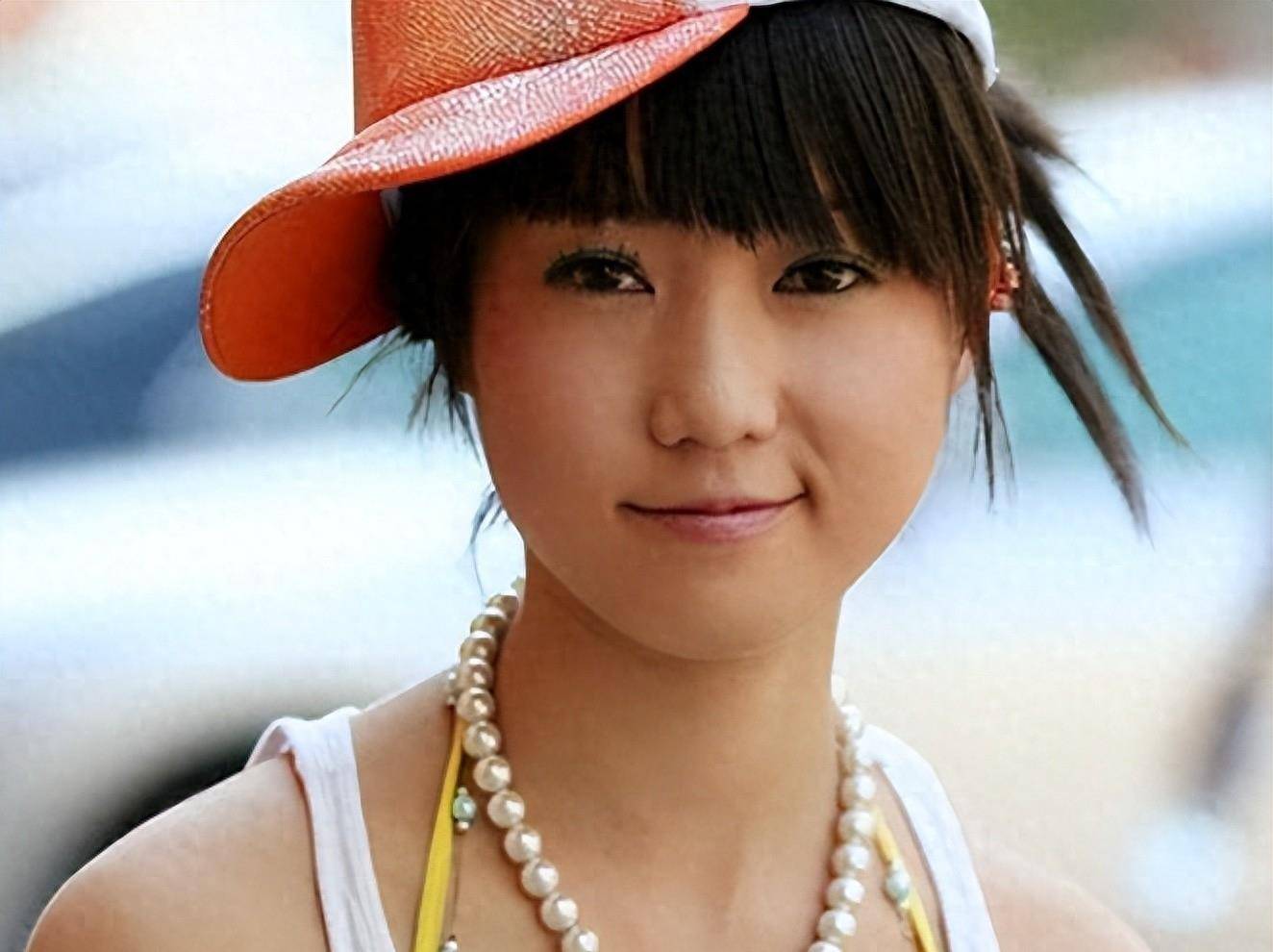 张筱雨两腿玉门打开图:01-09-28-35-37-49N:31,张筱雨的魅力瞬间,探索玉门开启的艺术之旅