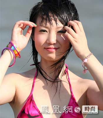 张筱雨两腿玉门打开图:01-09-28-35-37-49N:31,张筱雨的魅力瞬间,探索玉门开启的艺术之旅