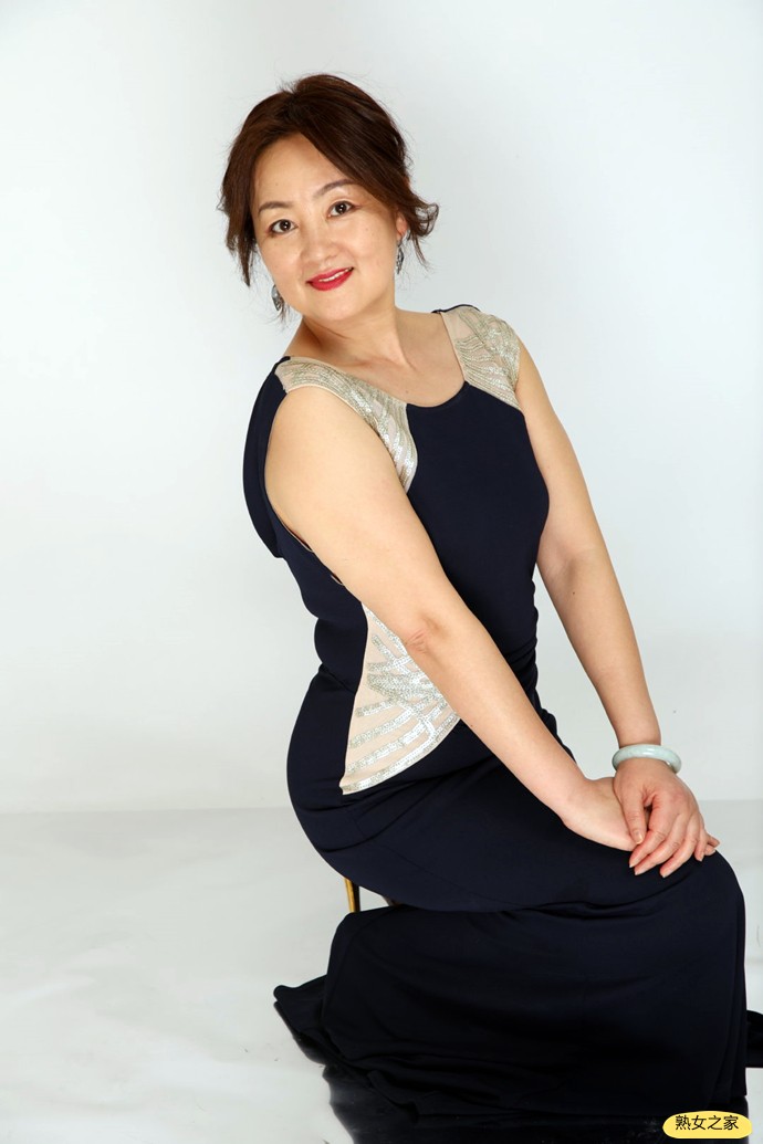 亚洲熟妇久久精品:15-20-29-36-43-47X:36,亚洲熟妇的魅力,久久精品的韵味