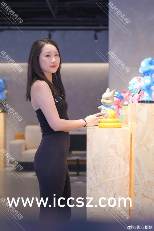 18禁止午夜福利体验区:15-18-22-32-36-44T:13,关于所谓的午夜福利体验区的探讨与警示