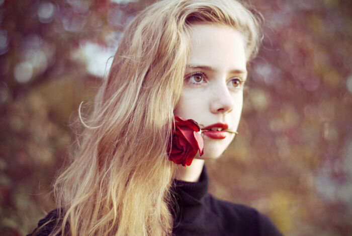 欧美人与动牲交a免费观看:08-11-19-40-43-49B:36,欧美人与动物交配的探索,免费观看的视角(不适合所有人群)