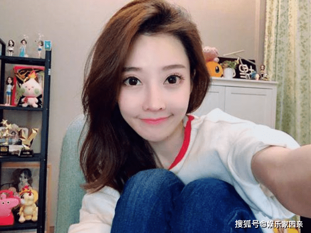 国产精品国产三级国产AV主播:07-18-19-26-33-45X:29,关于国产精品、国产三级及国产AV主播的探索与观察