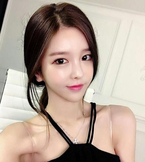 爆乳护士一区二区三区在线播放:01-06-33-34-46-48W:14,爆乳护士一区二区三区在线播放,探索医疗领域的性感魅力与多元体验