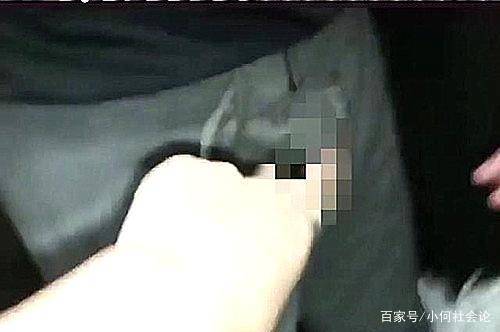 成年男人裸J照无遮挡无码:05-06-14-16-37-42R:24,关于成年男人裸体照片的话题是一个敏感且复杂的问题,涉及到个人隐私、道德和法律等多个方面。本文将探讨成年男性裸体照片无遮挡无码的争议性话题,并尝试从不同的角度理解这一现象。文章将从以下几个方面展开论述。