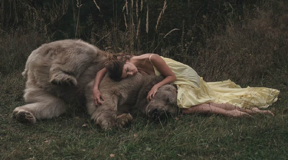 欧美人与动牲交a欧美精品z:03-04-08-09-13-35M:39,欧美人与动物交流,探索欧美精品的独特魅力(2023年最新版)