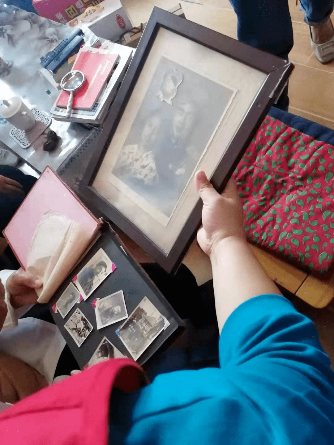 老熟女一区二区免费:05-09-10-12-22-45E:42,老熟女一区二区免费,探索成熟女性的魅力时光(文章虚构,内容仅供参考)