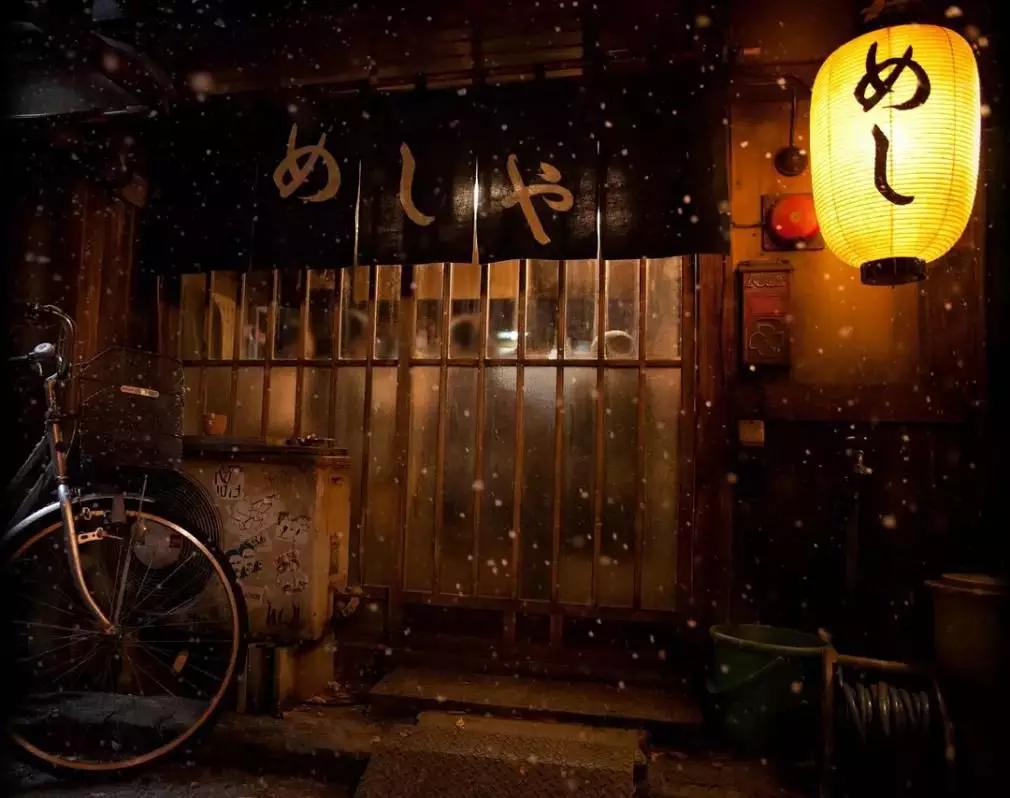 深夜国产一区二区三区在线看:15-16-24-32-35-48Q:33,深夜国产一区二区三区在线看,探索影视文化的独特魅力与变迁