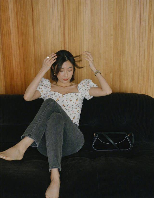 人人妻人人添人人爽日韩欧美:02-11-18-23-46-47E:09,全球成人娱乐文化,多元交融的人人妻现象与跨地域的性爱体验