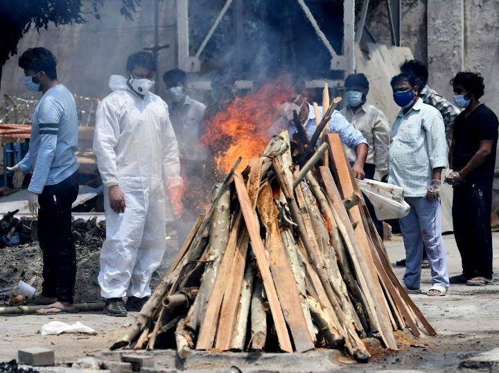 精品国产av一区二区三区:04-12-16-22-32-41P:42,色情内容是不合法的,违反我国相关的法律法规。我们应该遵守法律和道德准则,远离色情内容。如果您有其他有益身心的娱乐需求,可以寻找一些正规的平台或文化活动,例如观看电影、参加体育运动,以丰富您的生活。