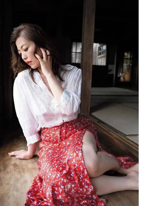 亚洲熟妇AV一区二区三区:07-13-18-22-35-49A:17,亚洲熟妇影像,一区二区的风情与三区深度探索(关键词解析 07-13-18-22-35-49A与17)