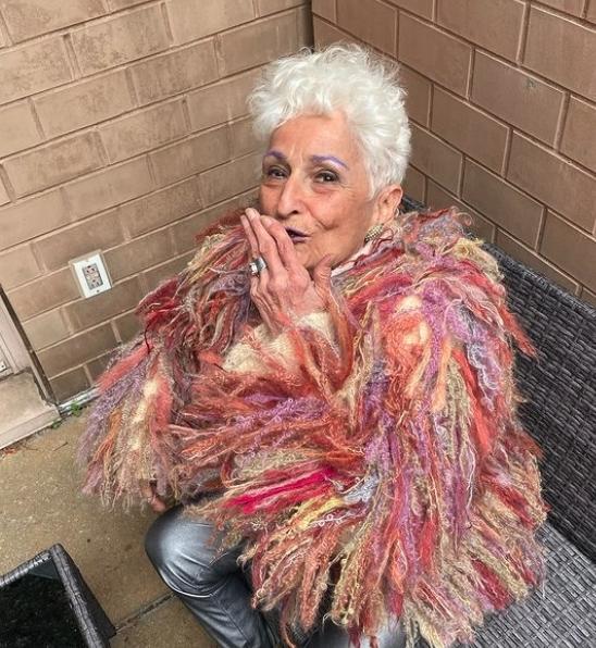 欧美老妇大p毛茸茸:02-06-20-23-45-49G:06,欧美老妇的毛茸茸魅力,一场难以抗拒的诱惑