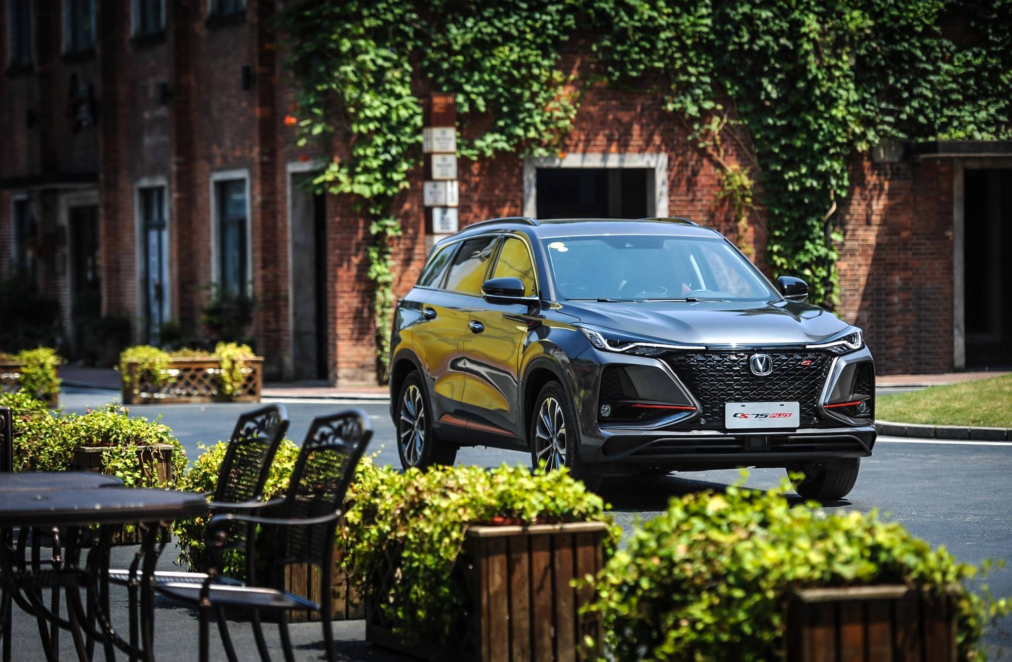 国产精品第一区揄拍:06-15-20-38-47-48U:11,关于国产精品第一区揄拍,深度探讨与独特视角