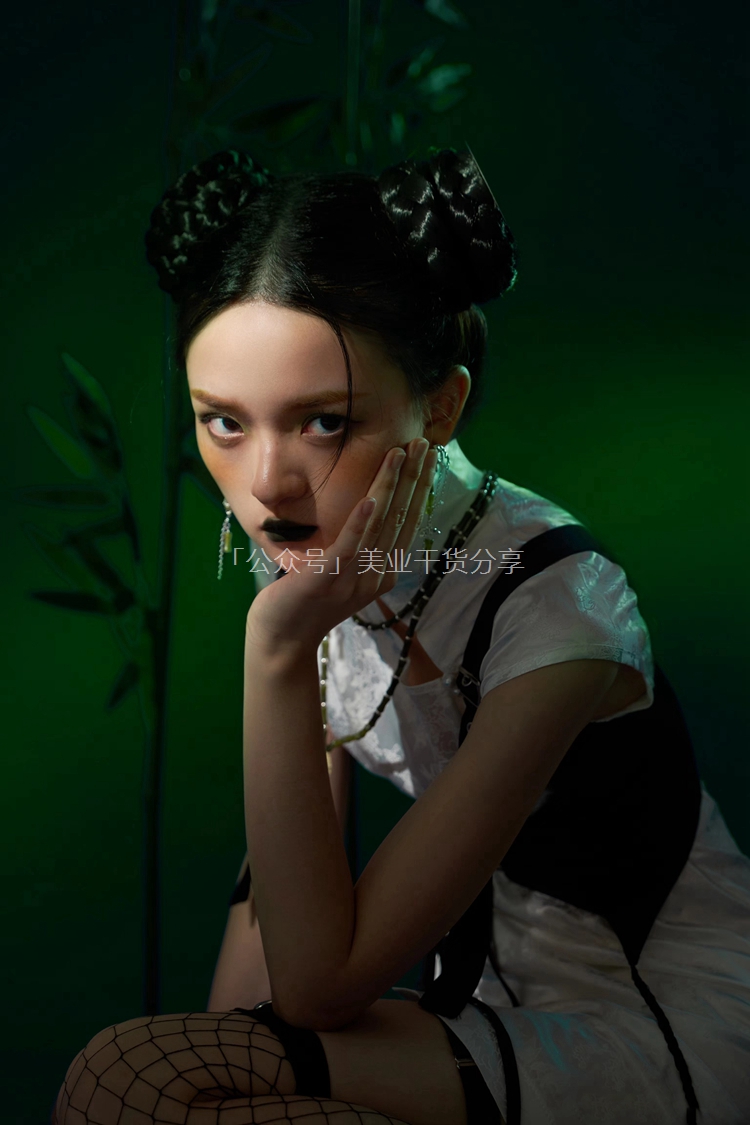 中国大陆高清aⅴ毛片:11-31-33-36-39-49P:14,色情内容是不合法的,违反我国相关的法律法规。我们应该遵守法律和道德准则,远离色情内容。如果您有其他有益身心的娱乐需求,可以寻找一些正规的平台或文化活动,例如观看电影、参加体育运动,以丰富您的生活。