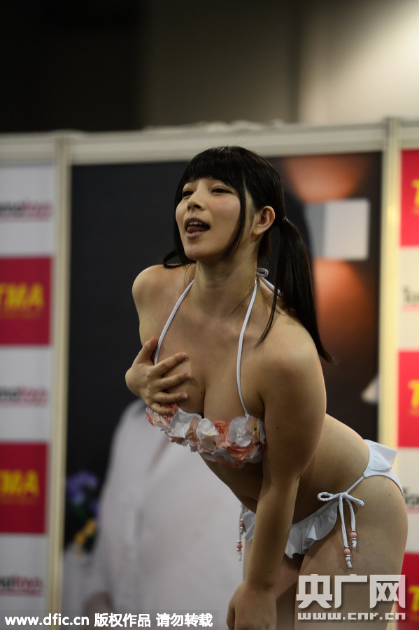 亚洲美国产亚洲av:02-10-13-14-21-43F:34,关于亚洲美国产亚洲AV的探讨