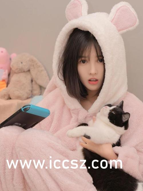 国产亚洲美女精品久久久2020:24-29-30-32-33-34H:31,国产亚洲美女精品的闪耀时刻,久久久之美态的呈现(2020版)