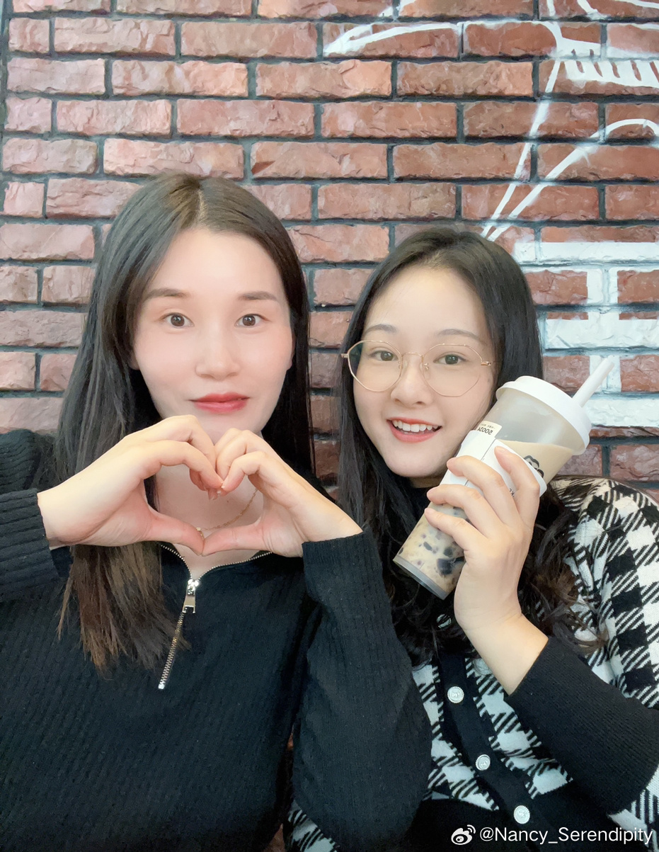 久久婷婷人人澡人人喊人人爽:04-19-28-37-41-47Y:02,久久婷婷的共享快乐时光,人人参与,人人享受