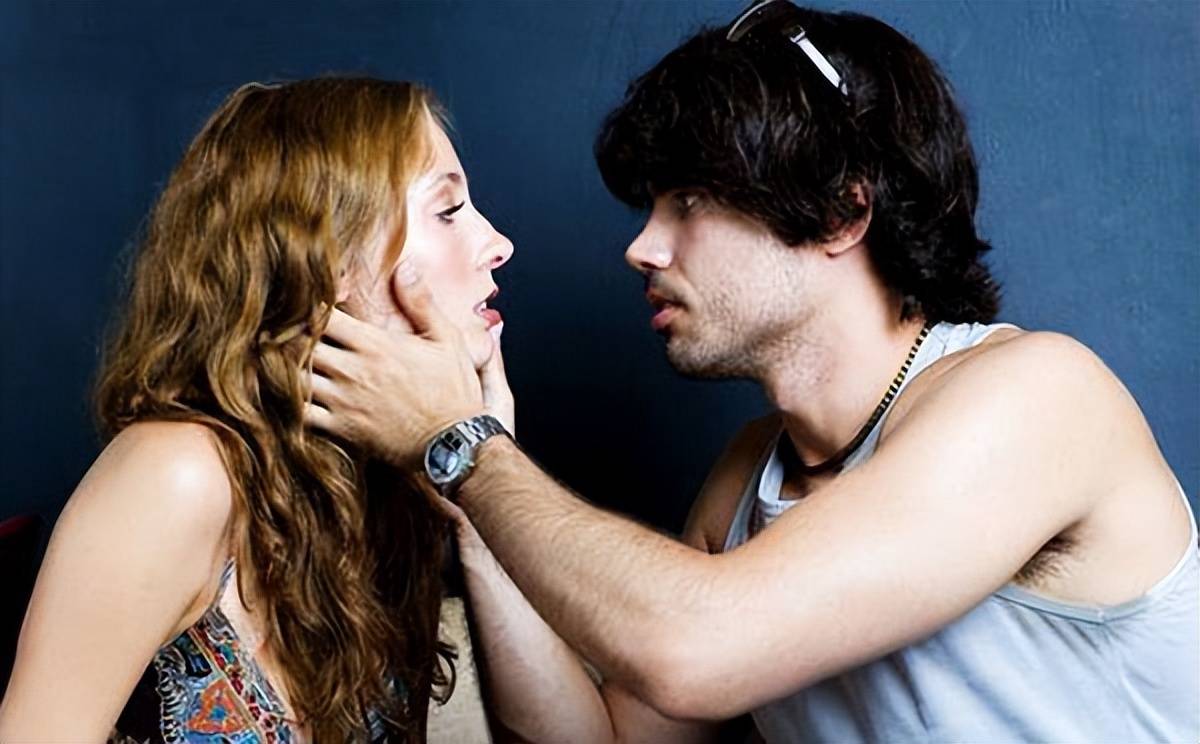 男女性高爱潮免费网站:07-33-34-36-43-46P:33,男女性高爱潮免费网站,探索情感交流的新领域