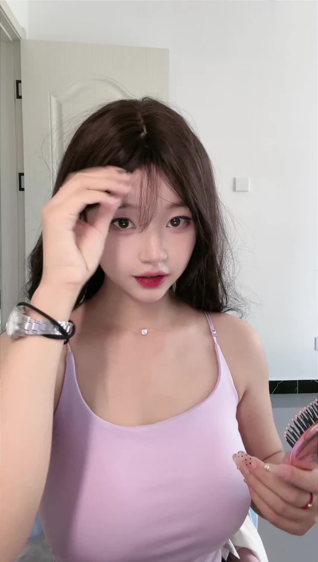 91水蜜桃精品免费60分钟大片视频免费:04-24-28-35-36-44E:49,探索91水蜜桃精品视频的世界,免费欣赏60分钟大片