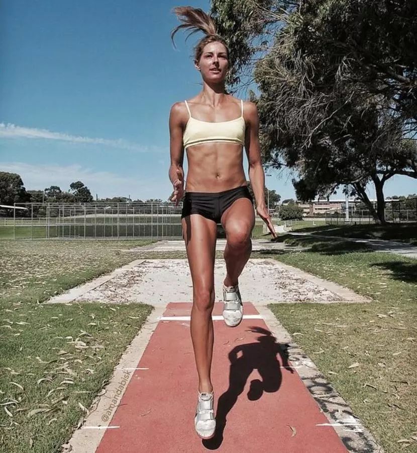 婷婷综合久久狠狠色99H:04-28-29-31-40-47F:47,婷婷综合探索,久久狠狠的魅力与多元色彩(99H篇)