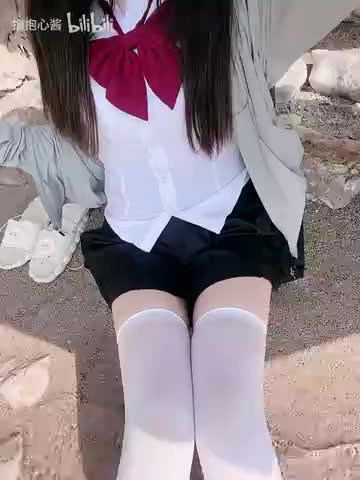 清纯小仙女jk白丝自慰喷白浆:02-06-23-32-36-37D:20,清纯小仙女JK的白丝诱惑与私密自慰之旅