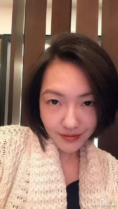 自拍偷亚洲精品重口:02-05-10-11-13-33T:25,自拍偷亚洲精品重口,探索数字时代下的文化现象与人性挑战