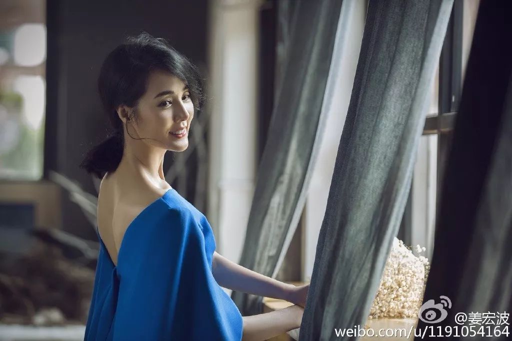 熟女俱乐部五十路二区AV:05-07-16-30-38-45H:19,熟女俱乐部五十路二区,探索成熟女性的魅力世界(关键词,熟女俱乐部五十路二区AV,05-07-16-30-38-45H,19)