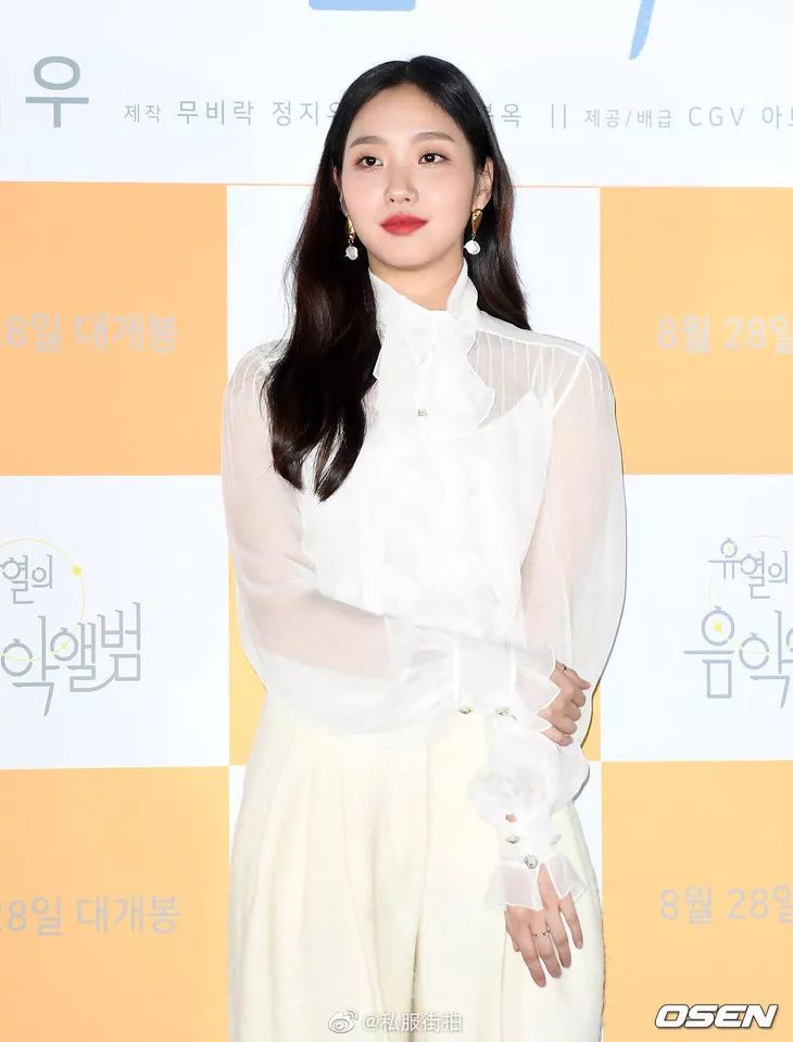 亚洲精品无码久久久久av麻豆:07-21-23-27-30-48V:17,色情内容是不合法的,违反我国相关的法律法规。我们应该遵守法律和道德准则,远离色情内容。如果您有其他有益身心的娱乐需求,可以寻找一些正规的平台或文化活动,例如观看电影、参加体育运动,以丰富您的生活。