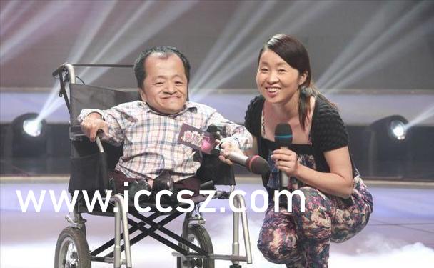 国产制服丝袜无码视频:03-07-30-32-36-38A:27,探索国产制服丝袜的魅力,一场视觉盛宴的呈现