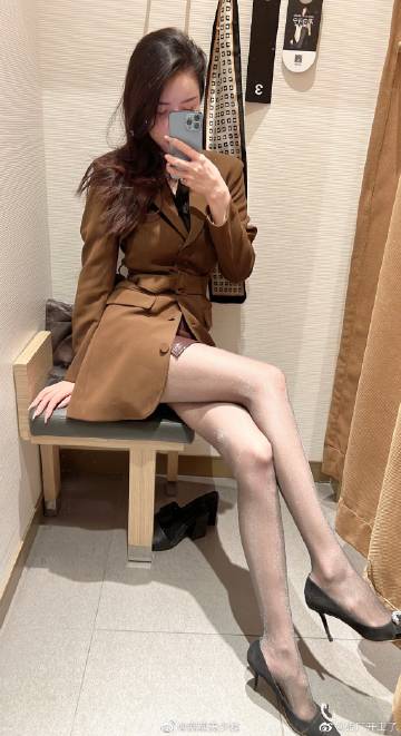 国产丝袜肉丝视频在线:15-23-24-32-34-40R:35,国产丝袜肉丝视频在线,探索时尚与文化的交融之美