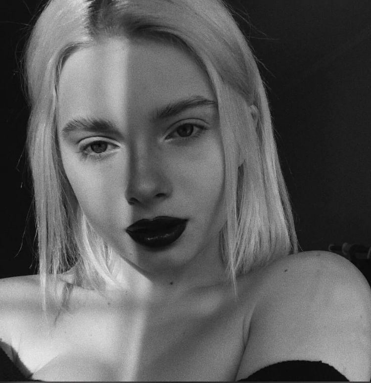 欧美自拍另类欧美综合图片区:13-30-33-40-46-49L：45,欧美自拍另类欧美综合图片区，探索独特魅力的视觉盛宴