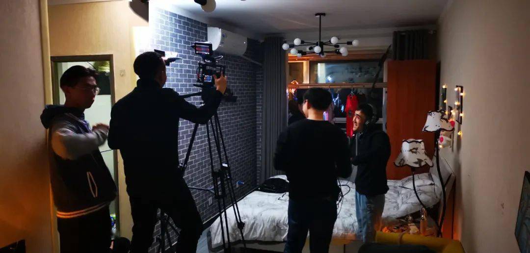 久久亚洲精品成人无码网站夜色:09-15-27-42-43-45Z：45,久久亚洲精品成人娱乐网站，探索无码夜色的魅力