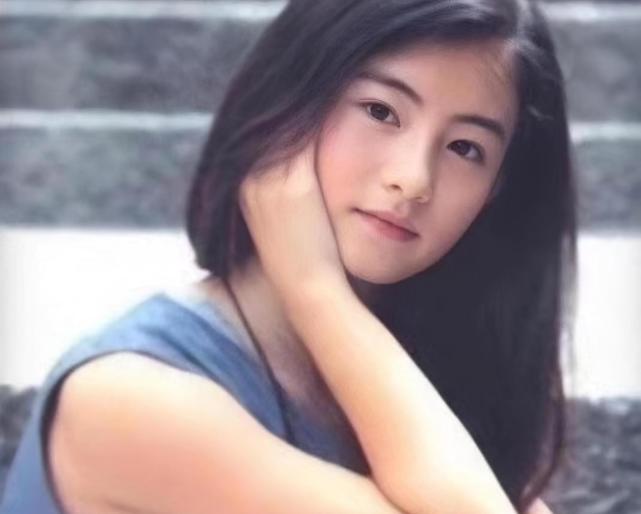 久久国产精品张柏芝:07-12-20-28-34-37Y:41,久久国产精品之星,张柏芝的辉煌岁月(07-12年回顾)