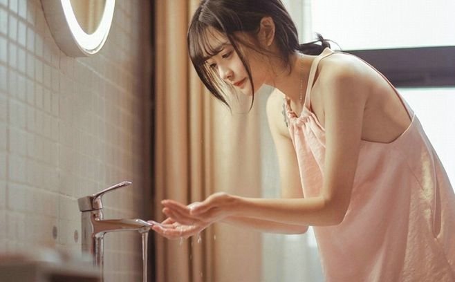 亚洲精品无码久久毛片波多野吉衣:01-06-09-16-21-33Y:10,探索亚洲精品,无码久久的文化魅力与波多野吉衣的独特艺术风格(关键词详解)